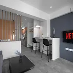 Horizon Apartments, The Luxury