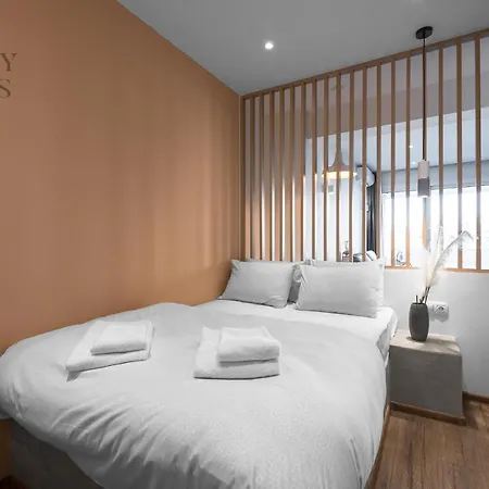 アパート Horizon Apartments, The Luxury テッサロニキ